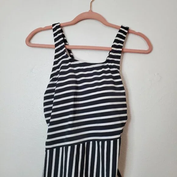 Women's Lands' End One Piece Swimsuit Black White Stripe Size M Full Coverage - Picture 5 of 8